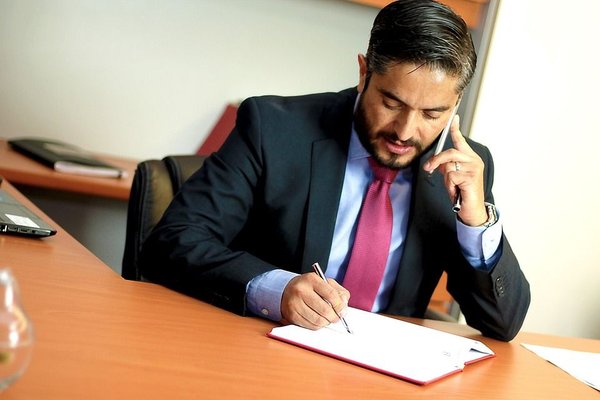 Comment trouver un bon avocat ?