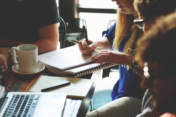 Quel est le plus avantageux Micro-entreprise ou Auto-entrepreneur ?