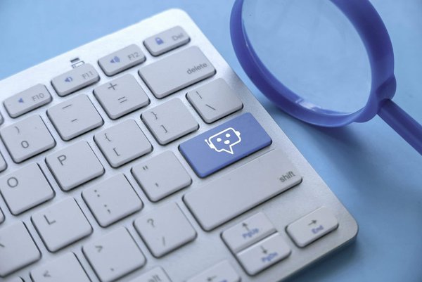 Comment choisir le meilleur chatbot en ligne gratuit pour votre site web ?